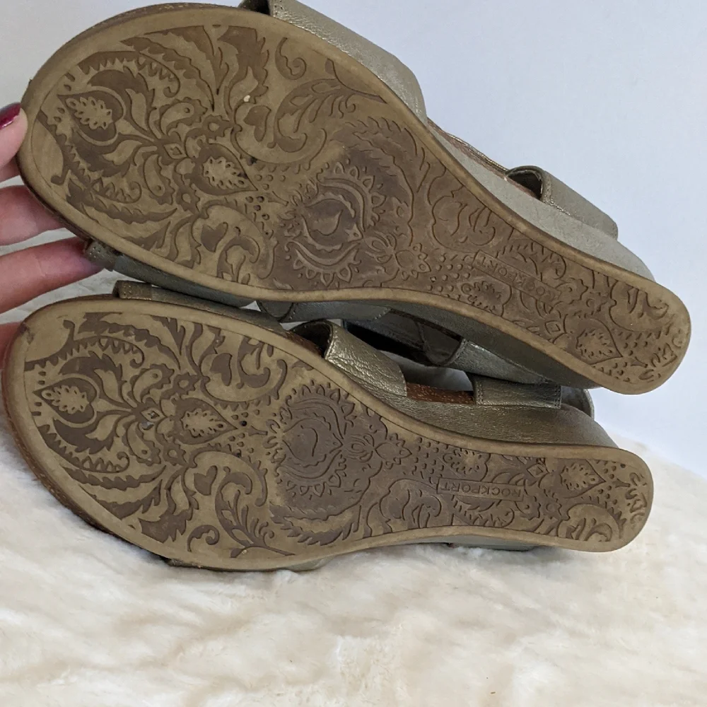 Rockport strappy wedge